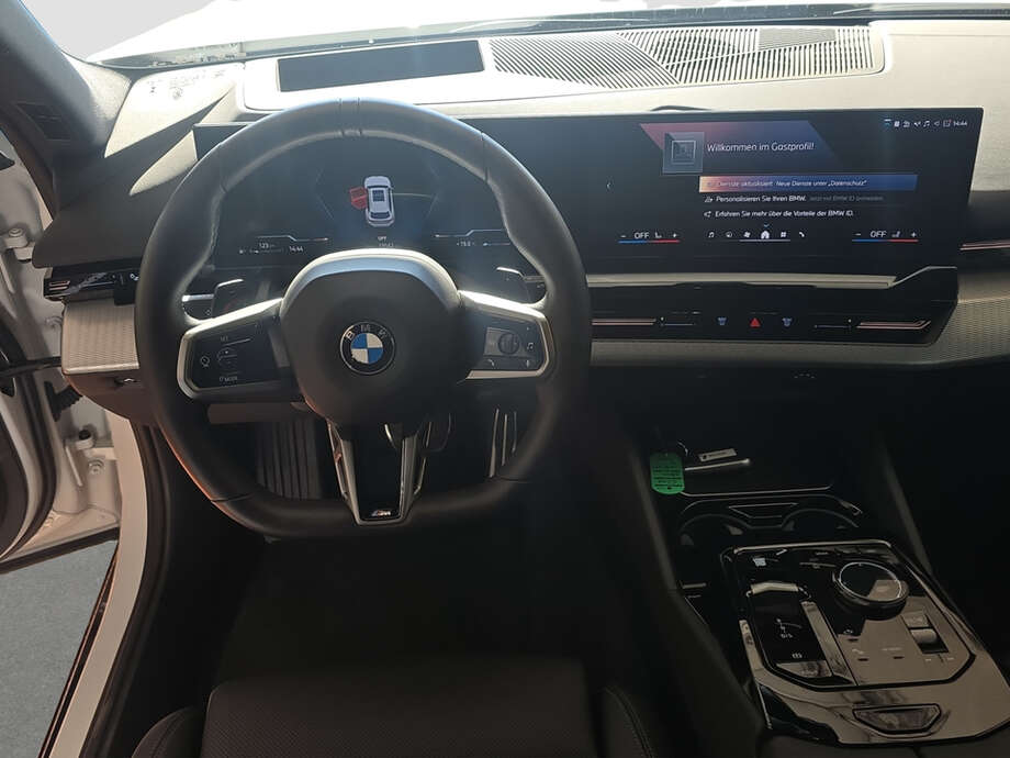 BMW 520d (Bild 13/18)