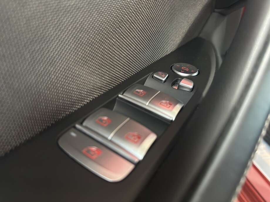 BMW 840d xDrive Gran Coupe Steptronic (Bild 24/26)