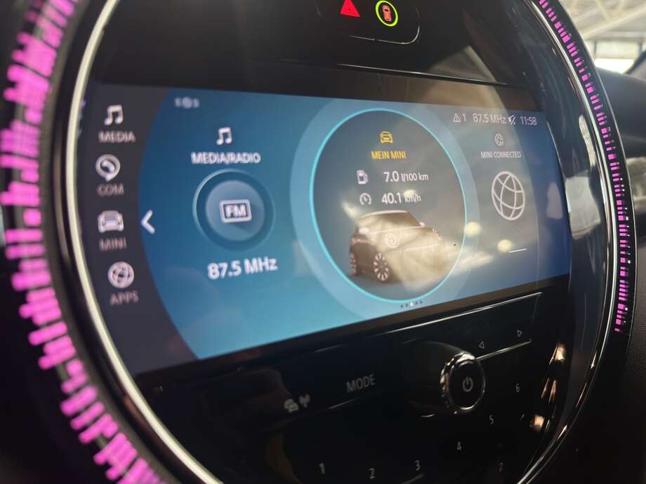 MINI Cooper (Bild 19/22)