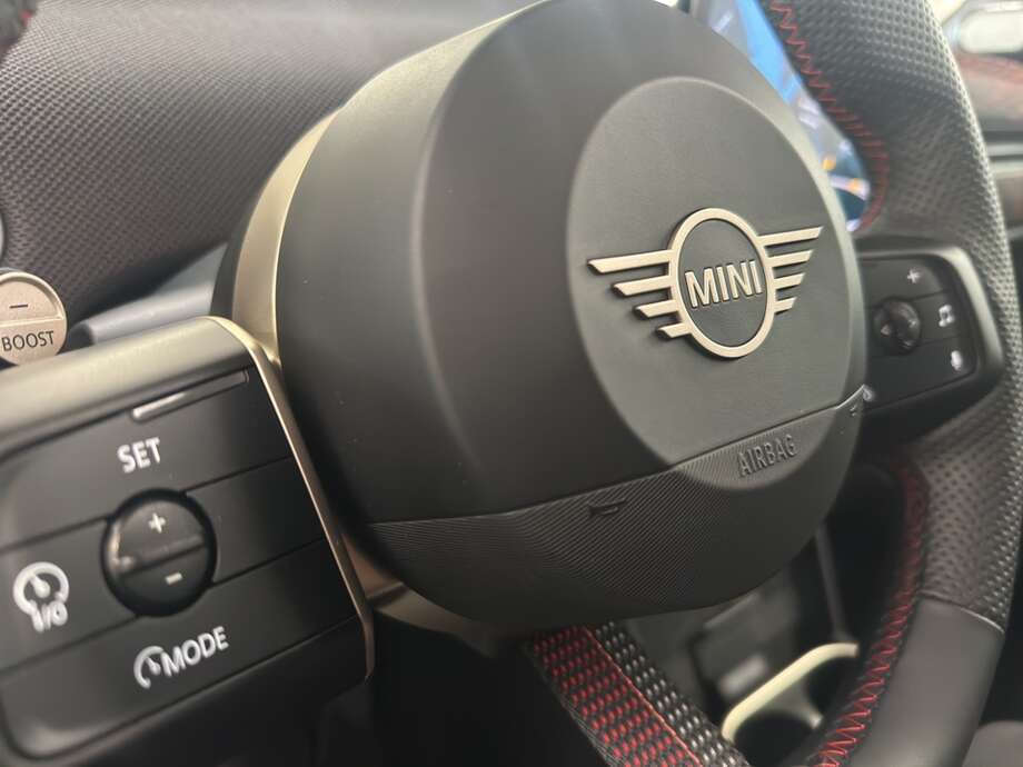 MINI Cooper S (Bild 18/22)