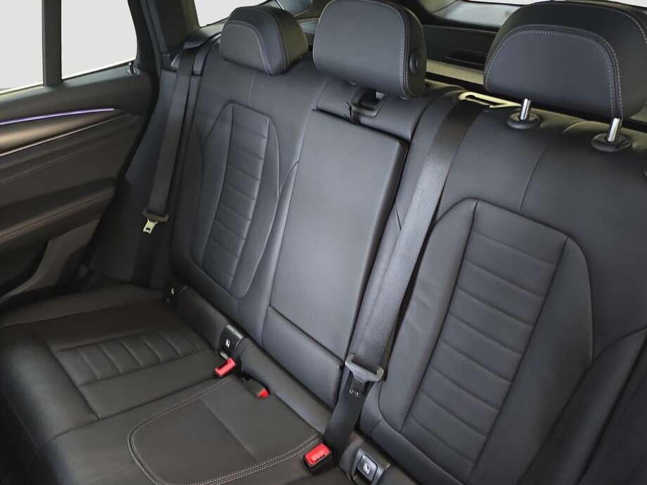 BMW X3 (Bild 14/18)