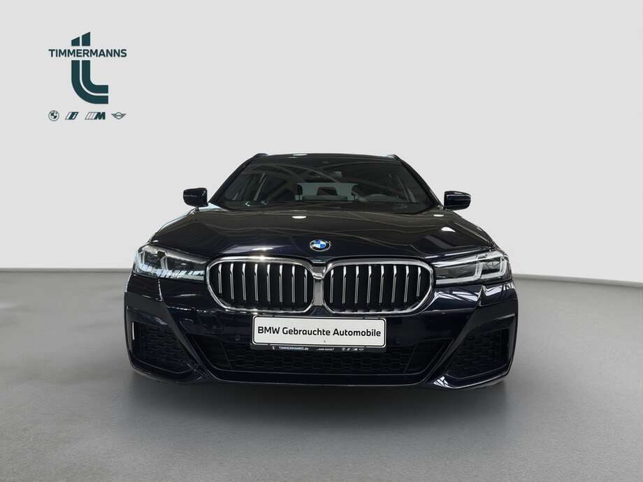 BMW 520d xDrive (Bild 8/20)