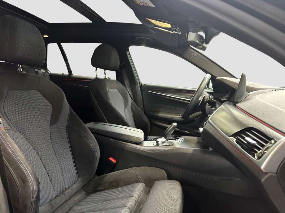 BMW 520d xDrive (Bild 15/20)