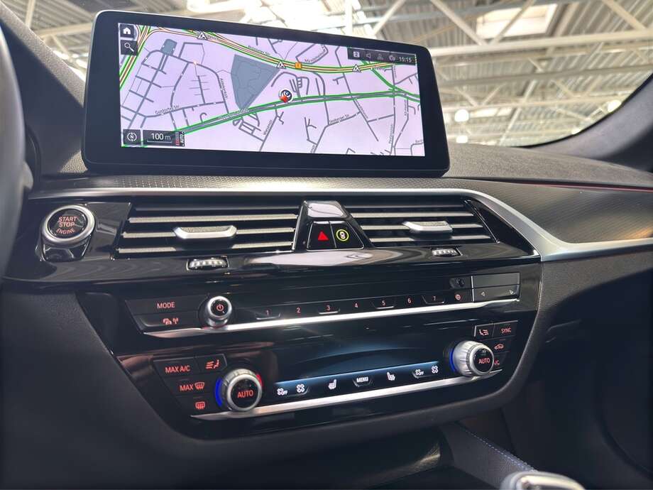 BMW 520d xDrive (Bild 19/20)