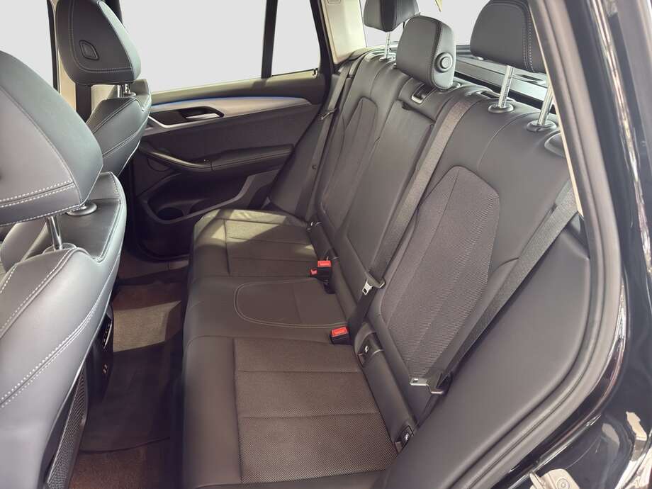 BMW X3 (Bild 14/26)