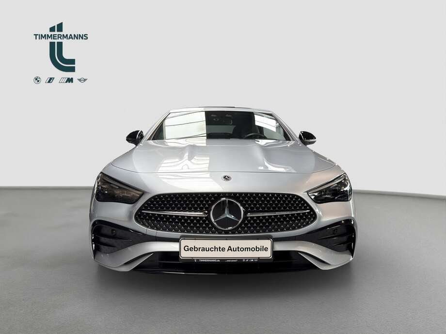 Mercedes-Benz 200 (Bild 8/17)