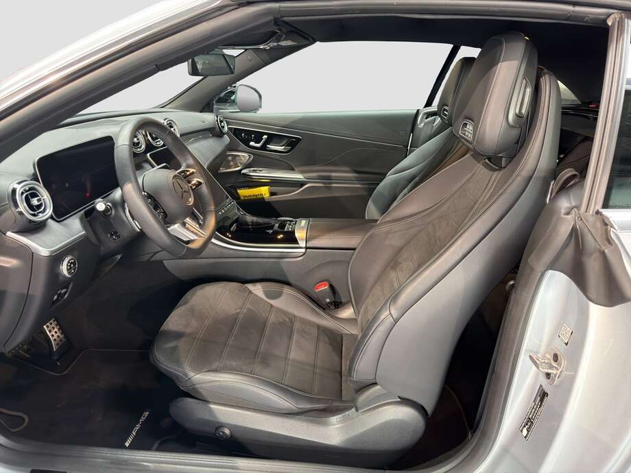 Mercedes-Benz 200 (Bild 10/17)