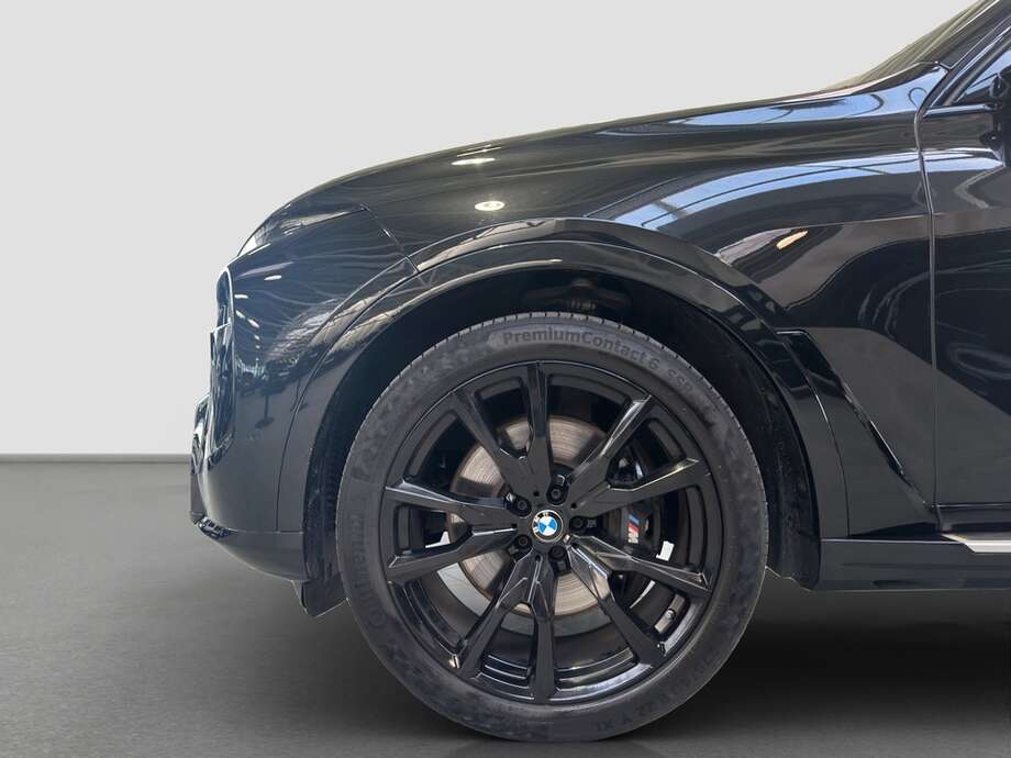 BMW X7 xDrive40d (Bild 9/27)