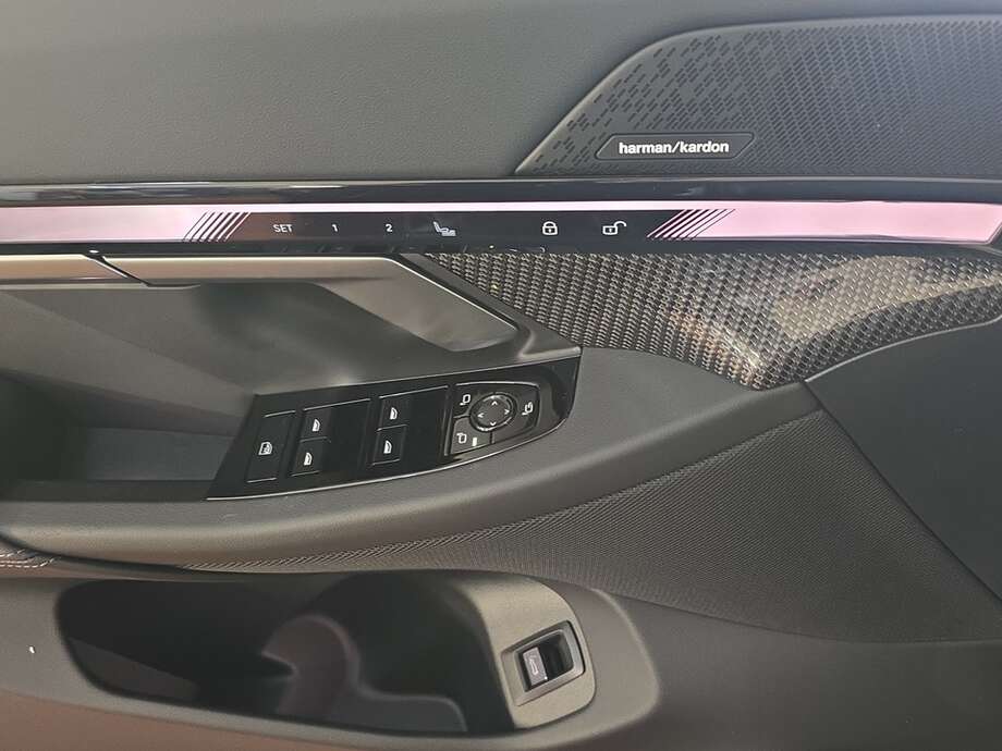 BMW 520d xDrive (Bild 16/18)