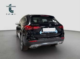 Mercedes-Benz GLA 250 (Bild 3/14)