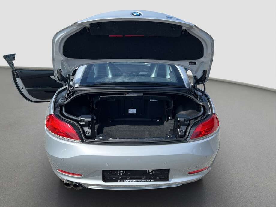 BMW Z4 (Bild 14/20)