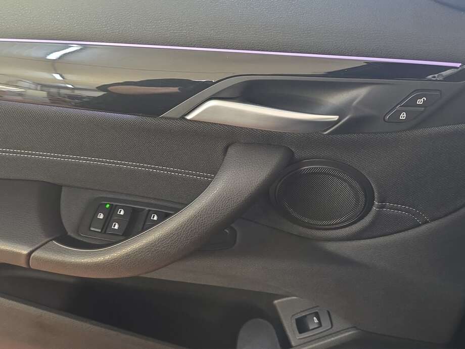 BMW X2 (Bild 16/18)