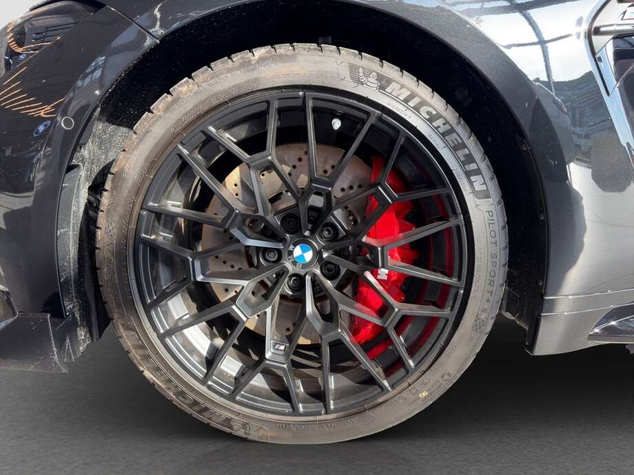 BMW M3 (Bild 9/19)