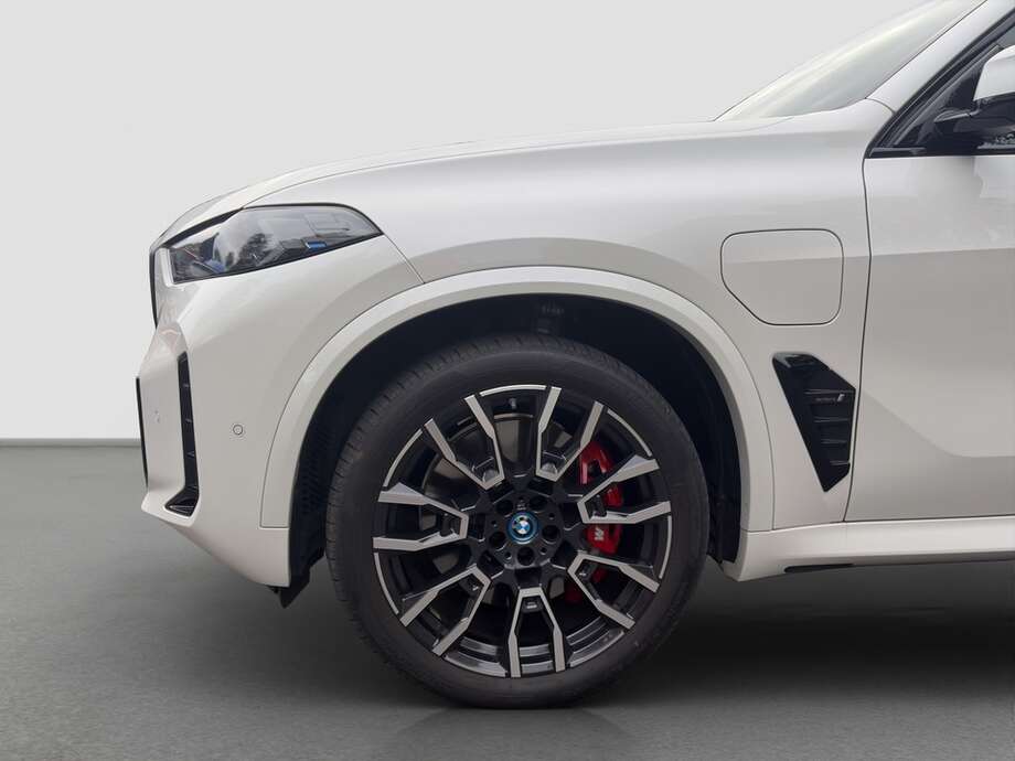 BMW X5 (Bild 9/13)