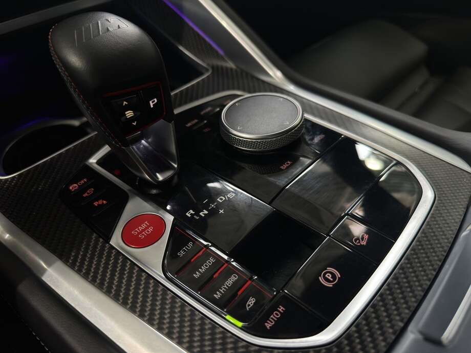 BMW XM 4.4 (Bild 22/24)
