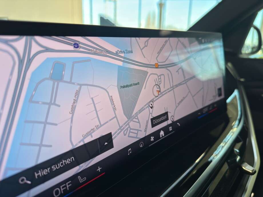 BMW X5 (Bild 17/19)