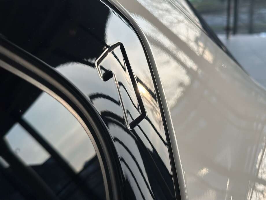 BMW 120d (Bild 17/17)