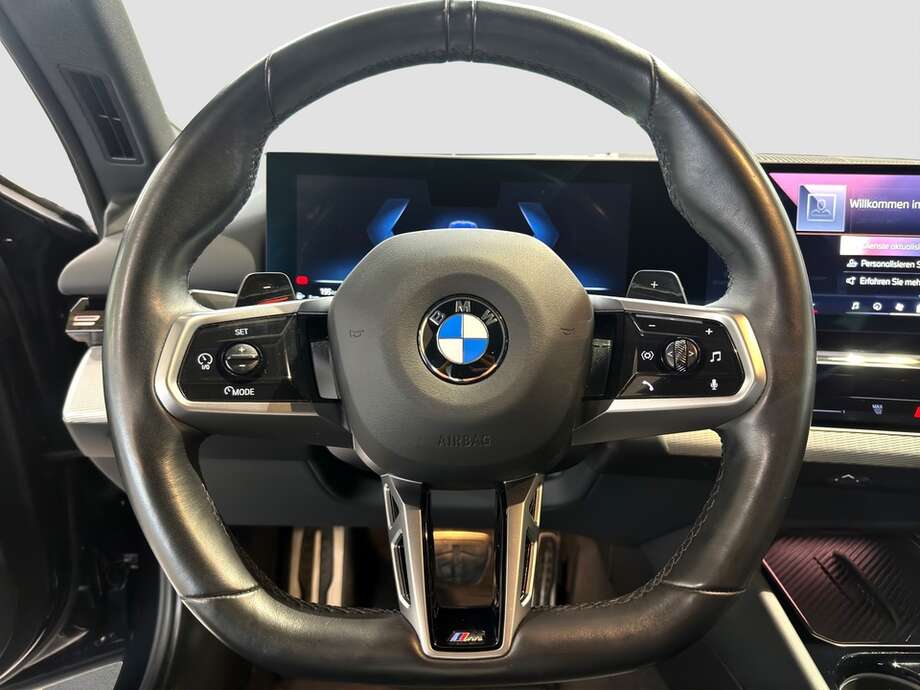 BMW 520d (Bild 12/24)
