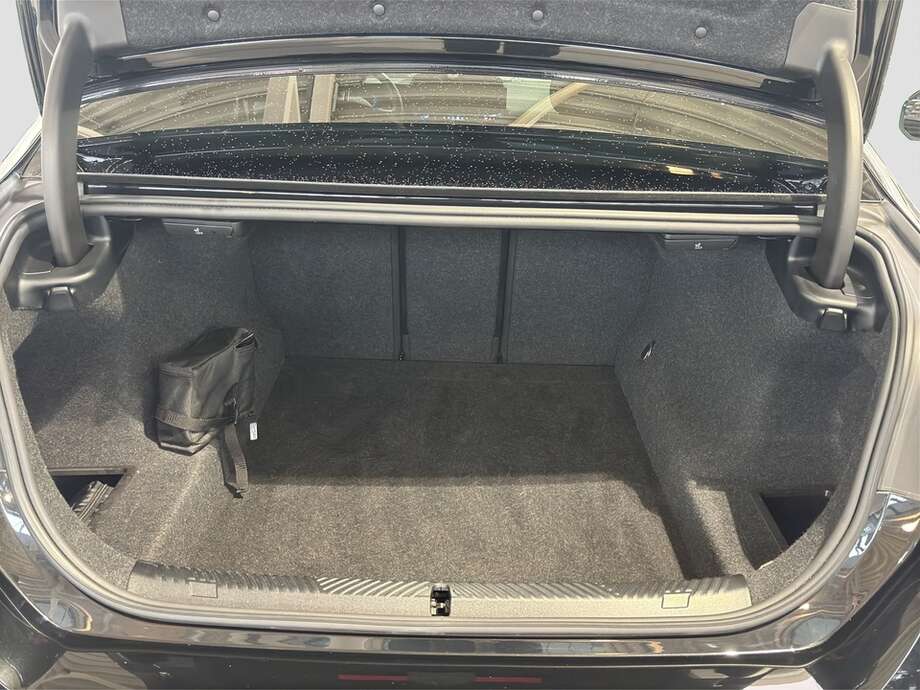 BMW 520d (Bild 15/24)