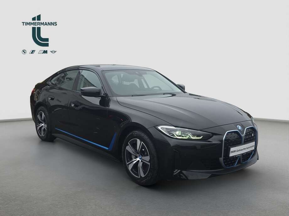 BMW i4 (Bild 8/19)