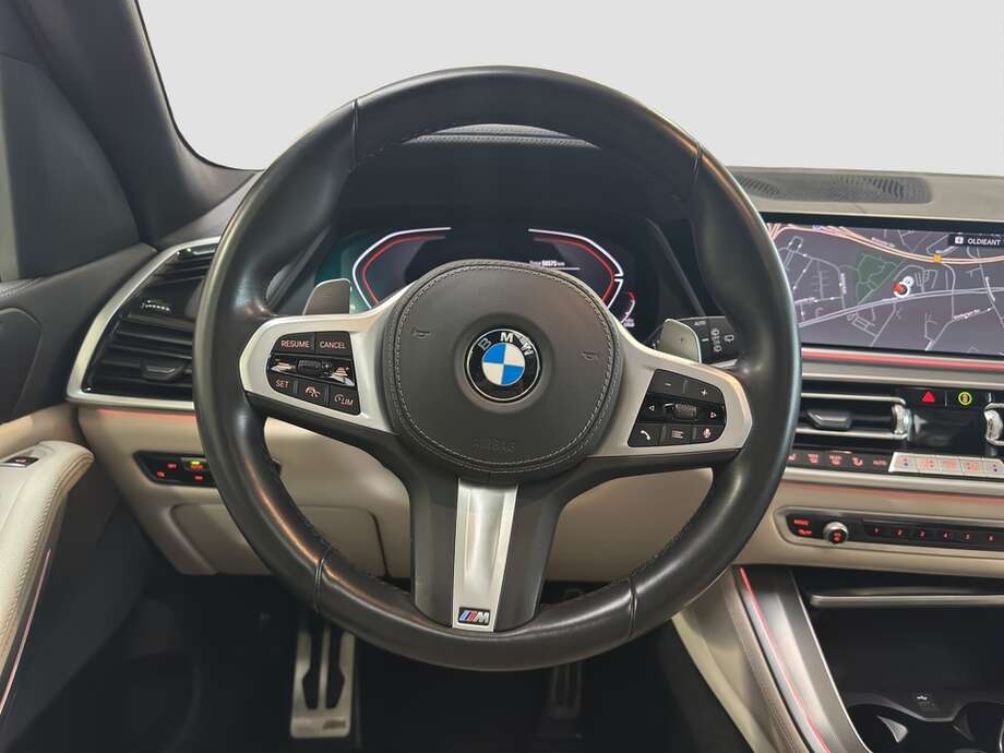 BMW X5 (Bild 12/21)