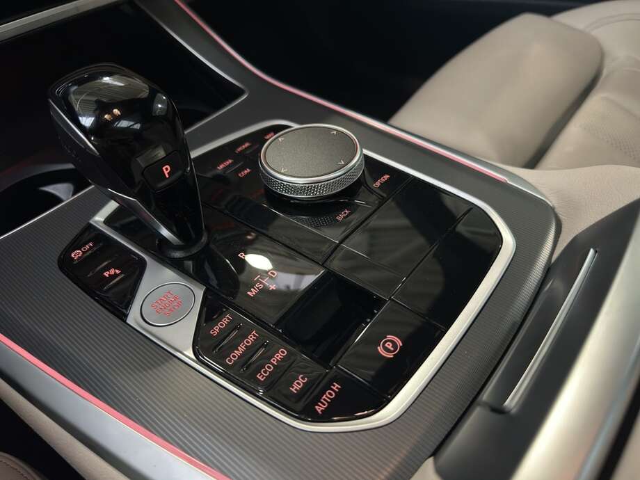 BMW X5 (Bild 17/21)