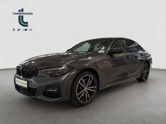 BMW 330e (Bild 1/21)