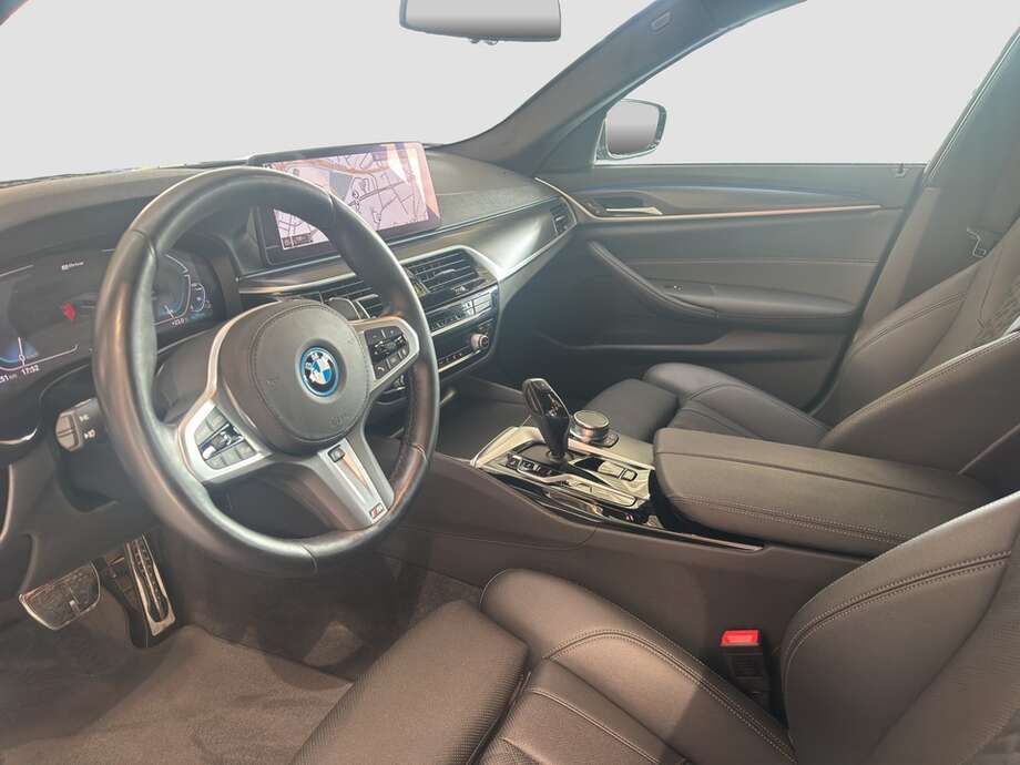 BMW 530e Touring (Bild 11/23)