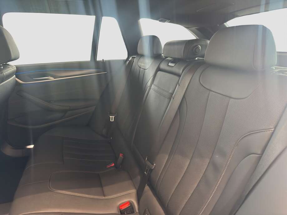 BMW 530e Touring (Bild 15/23)