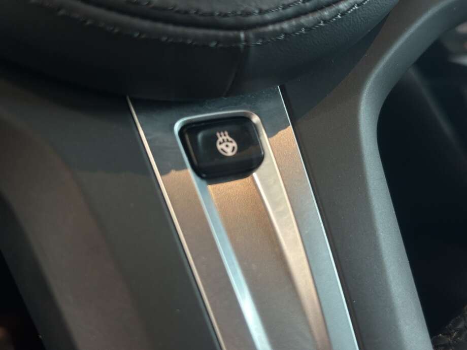 BMW 530e Touring (Bild 22/23)