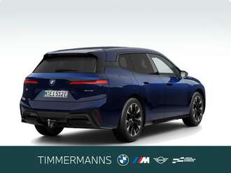 BMW iX (Bild 2/5)