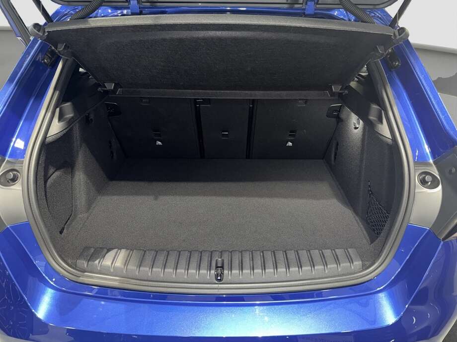 BMW 120 (Bild 16/21)