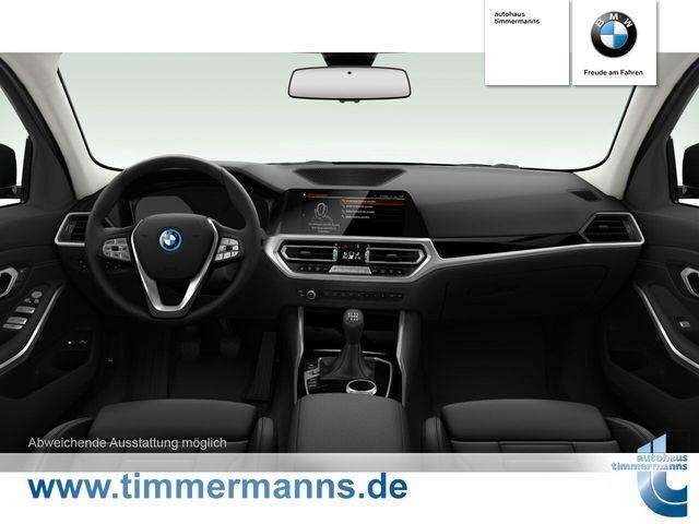 BMW 320e Touring Sport Line Automatic (Bild 4/5)