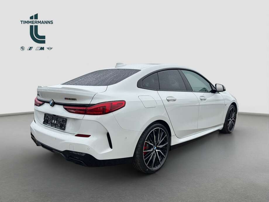 BMW M235i (Bild 5/24)
