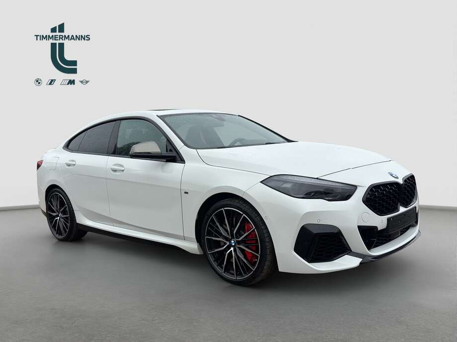 BMW M235i (Bild 8/24)