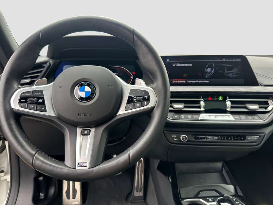 BMW M235i (Bild 14/24)