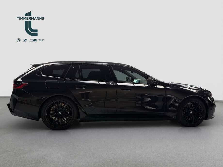 BMW M5 (Bild 6/18)