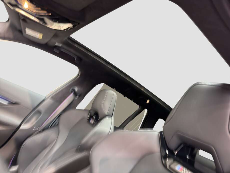BMW M5 (Bild 11/18)