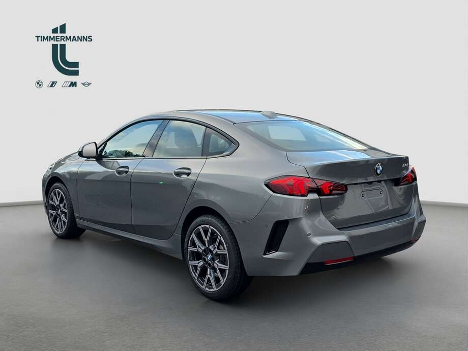 BMW 218 Gran Coupé (Bild 3/17)