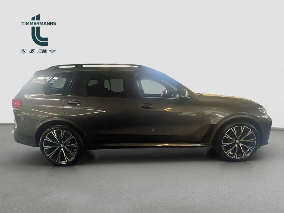 BMW X7 M50i (Bild 6/17)