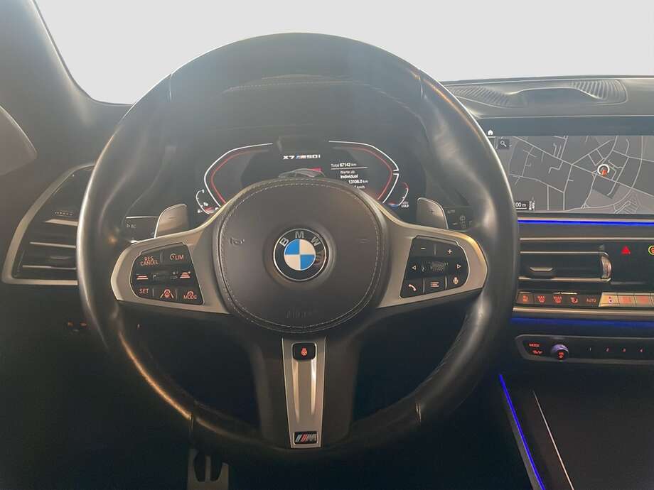 BMW X7 M50i (Bild 12/17)