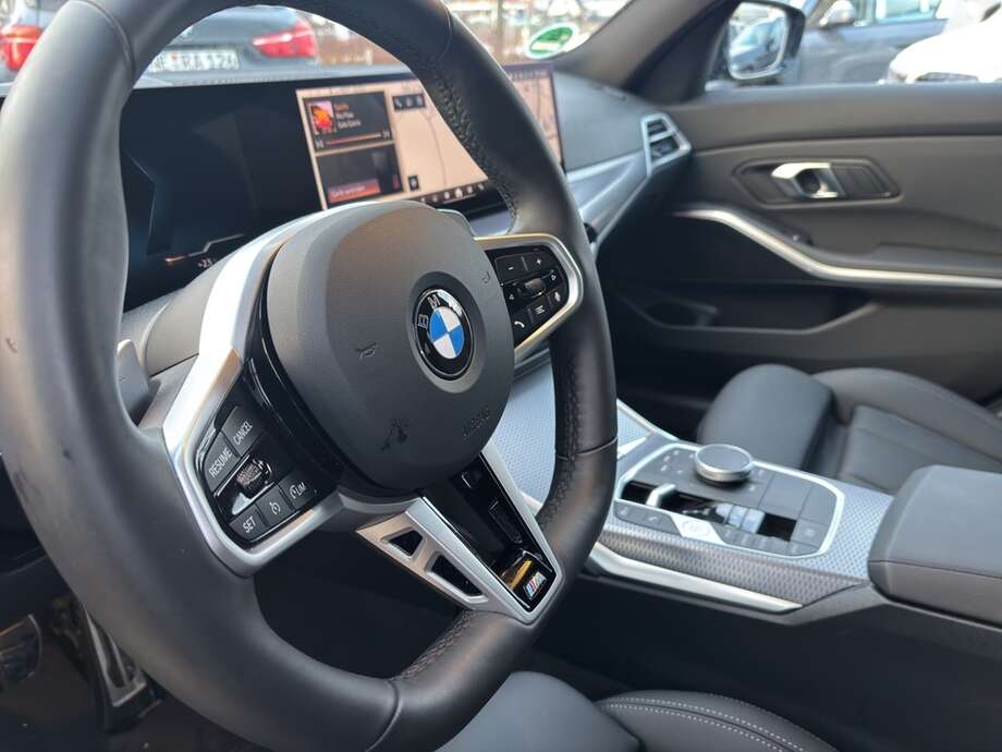 BMW 318d (Bild 16/16)