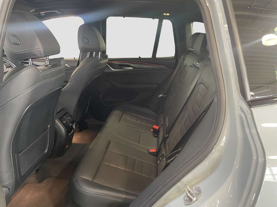 BMW X3 (Bild 14/15)