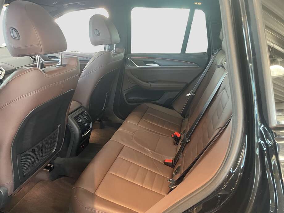 BMW X3 (Bild 14/15)