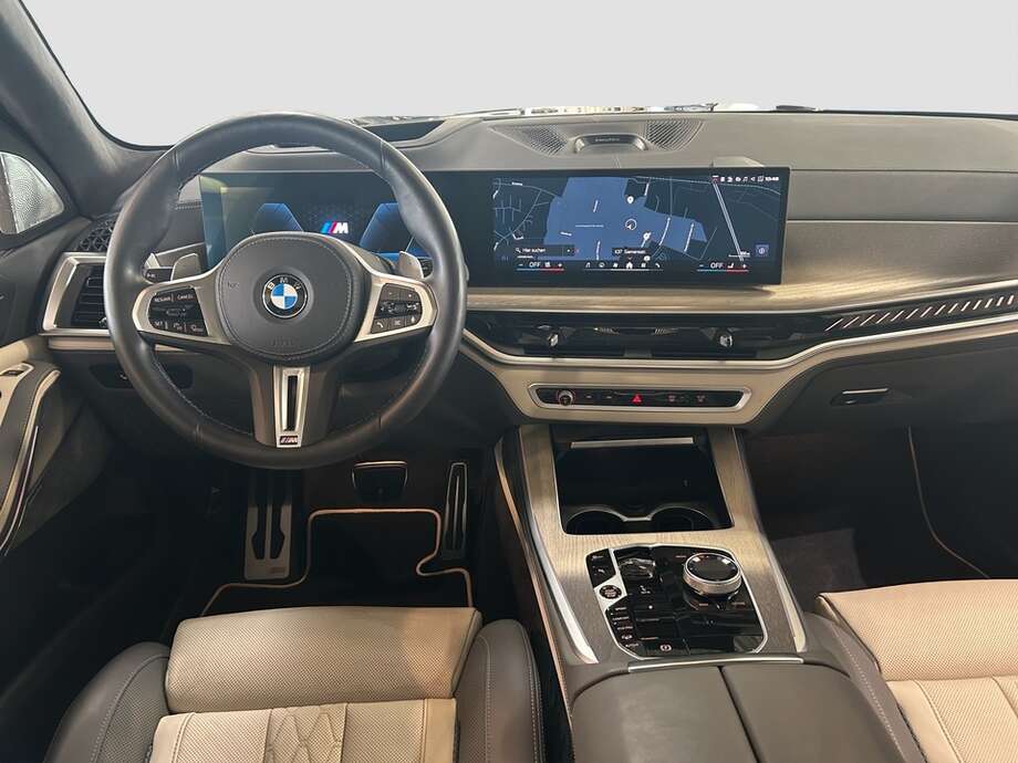 BMW X5 (Bild 13/21)