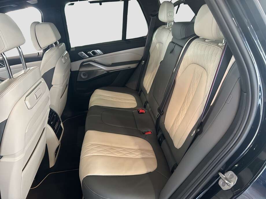 BMW X5 (Bild 14/21)