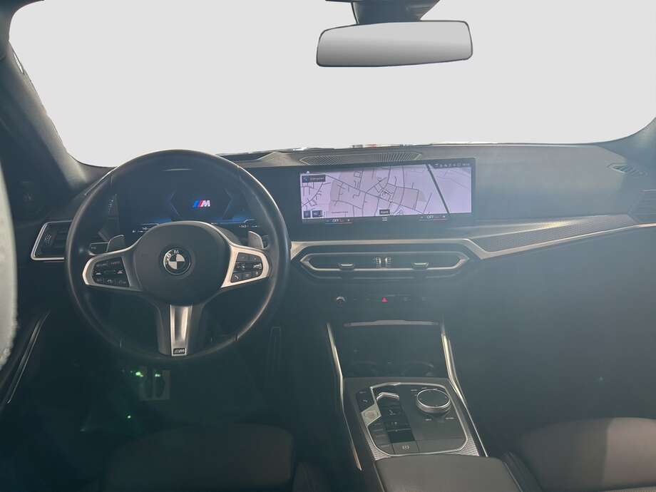 BMW M340i (Bild 13/18)