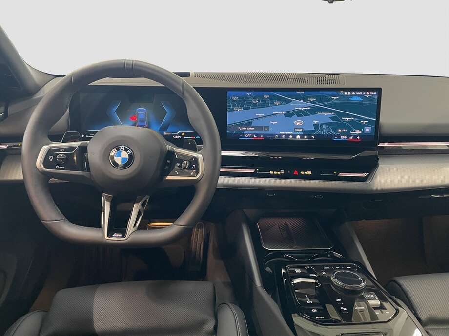 BMW 540d xDrive (Bild 12/14)