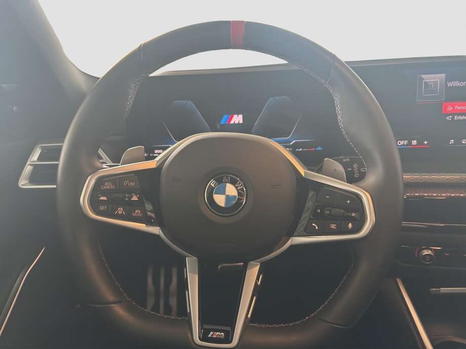 BMW M340i (Bild 12/19)