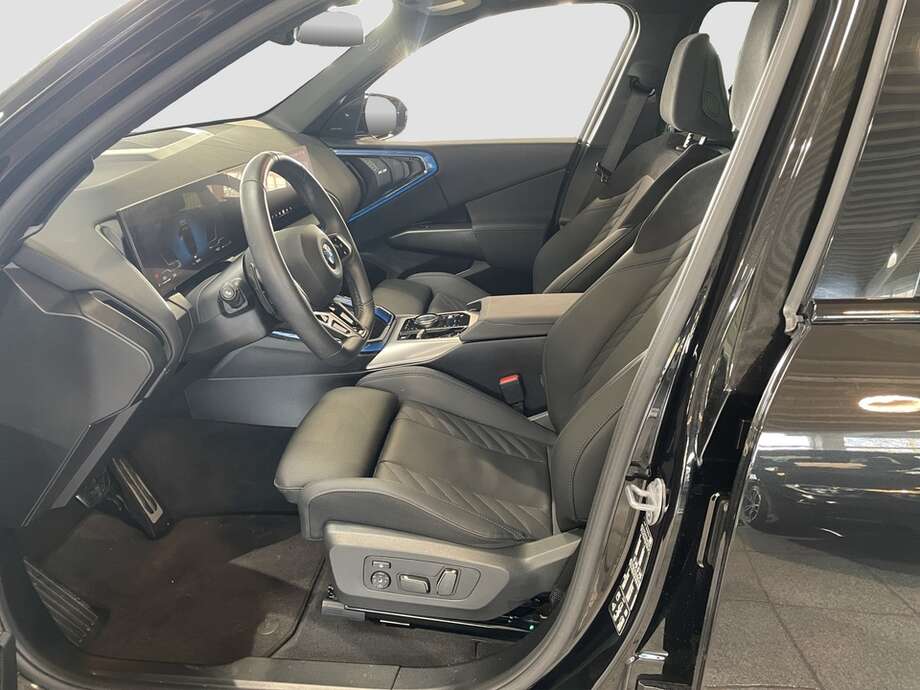 BMW X3 (Bild 10/15)